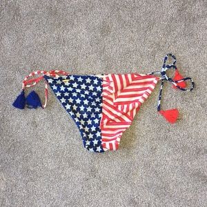 Victoria's Secret Swim - SUPER CUTE SWIM BOTTOMS !!!! Victoria's Secret Swim - SUPER CUTE SWIM BOTTOMS !!!!